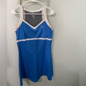 Vintage women’s nike tennis dress